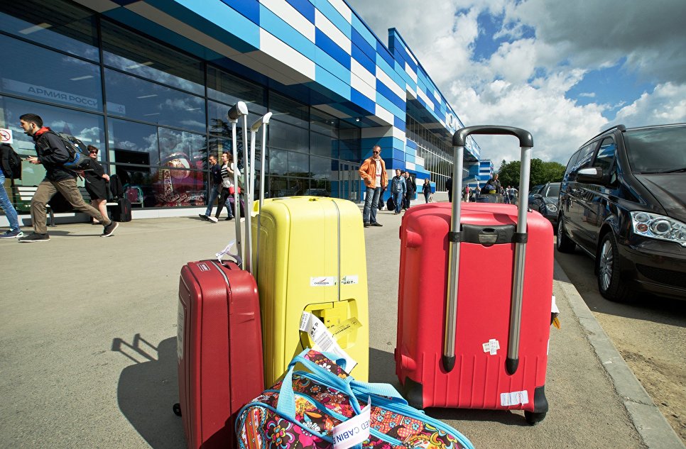 Туристам в Крыму рекомендуют выезжать в аэропорт Симферополя заранее