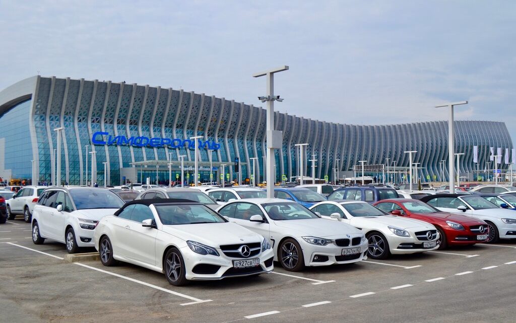 В Крыму зафиксирован ажиотаж на рынке аренды автомобилей